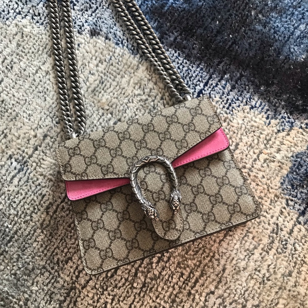 Gucci Pink Supreme Mini Dionysus 💗